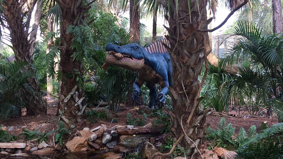 dinosaur animatronic